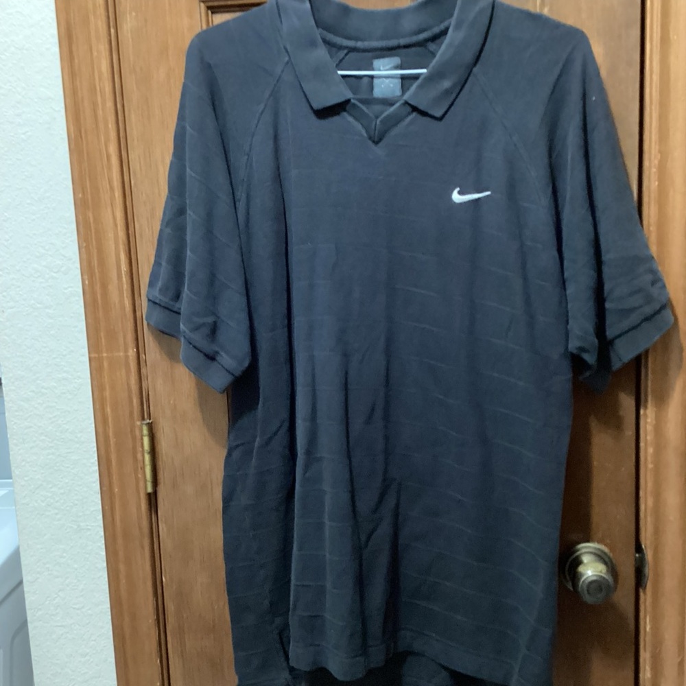 Nike black textured XL polo golf shirt size nice pre worn